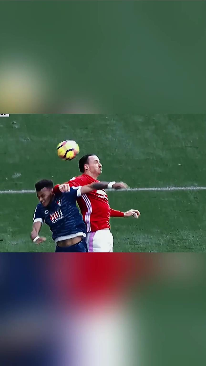 凶狠霸气！伊布从来不记仇，因为有仇当场就报！